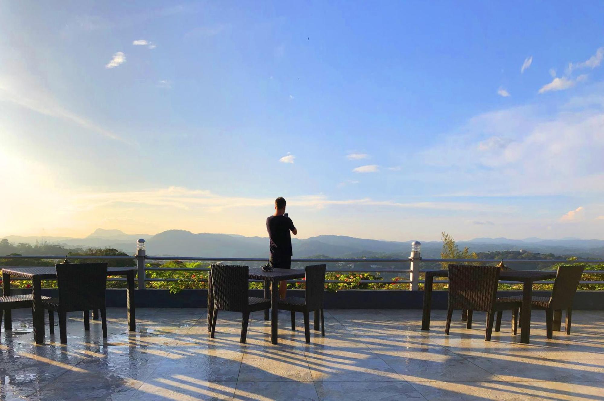The Theva Residency Hotel Kandy Exterior photo